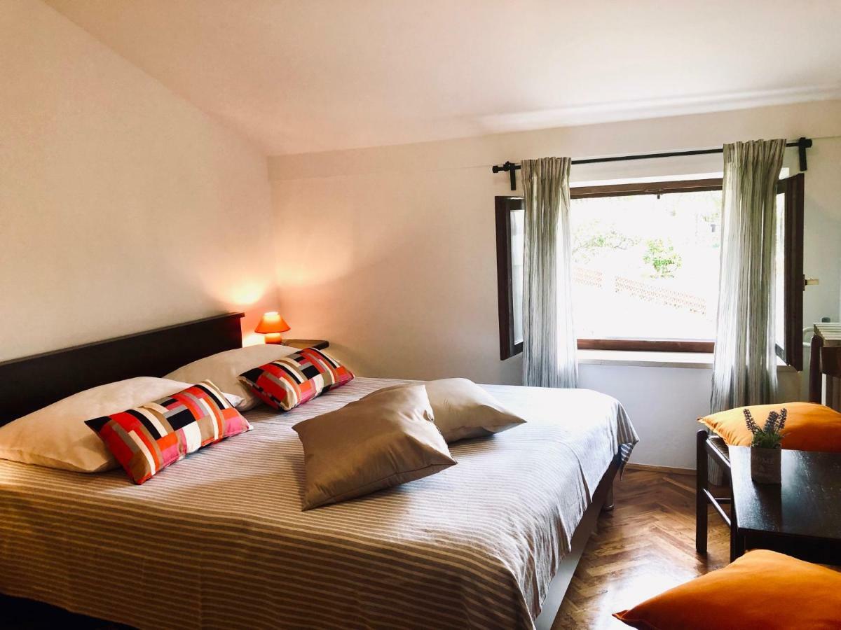 Apartments Petricic With Swimming Pool Ičići Εξωτερικό φωτογραφία