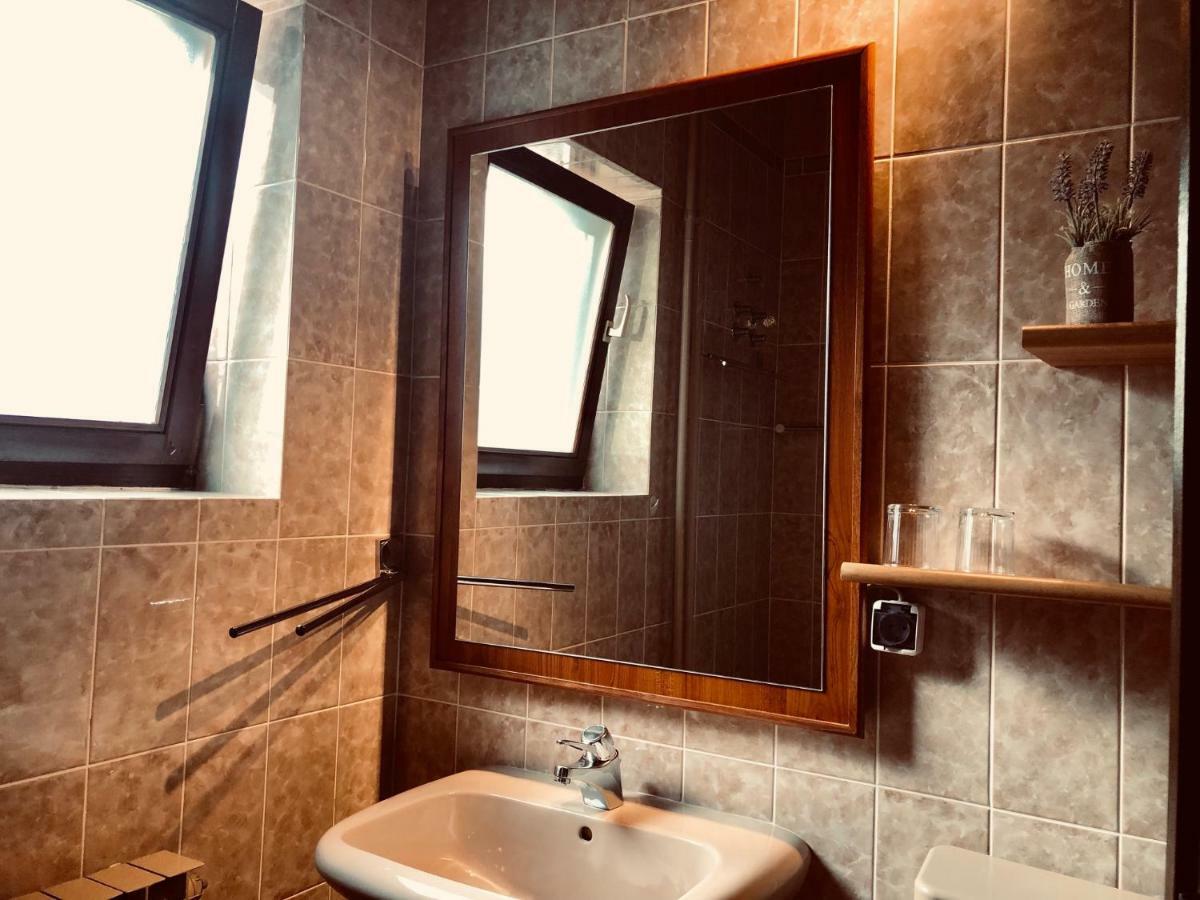 Apartments Petricic With Swimming Pool Ičići Εξωτερικό φωτογραφία